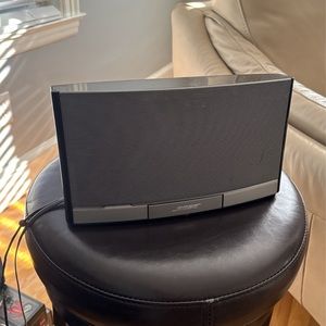 Bose sound dock